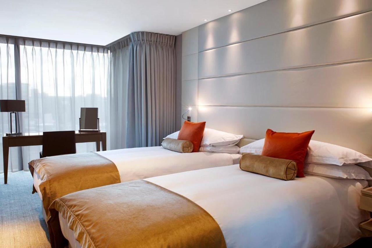 Cheval Three Quays At The Tower Of London Aparthotel Екстериор снимка