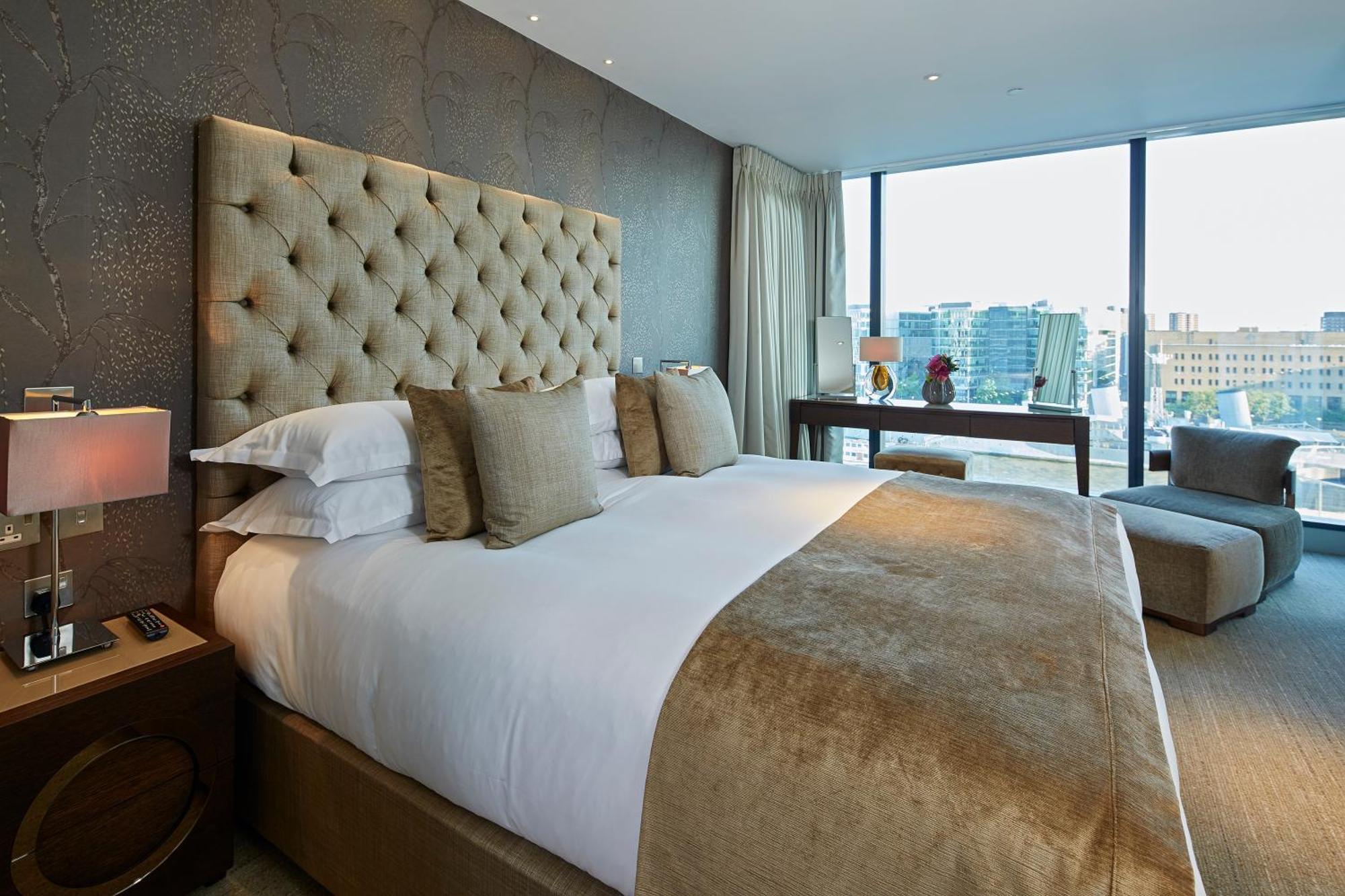 Cheval Three Quays At The Tower Of London Aparthotel Екстериор снимка