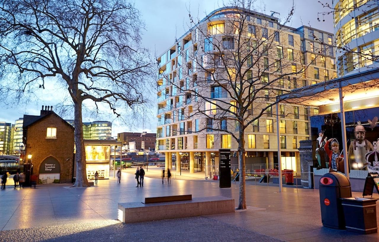 Cheval Three Quays At The Tower Of London Aparthotel Екстериор снимка