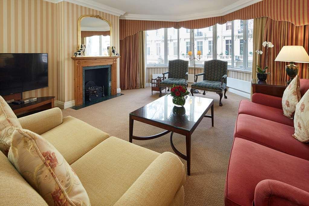 Cheval Three Quays At The Tower Of London Aparthotel Стая снимка